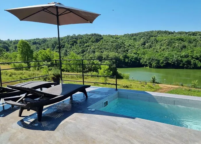 Glamping A Frame Lake Heated Pool